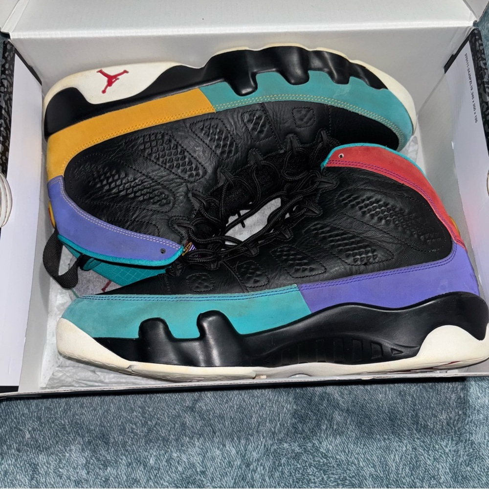 Nike Multicolor Athletic Shoes